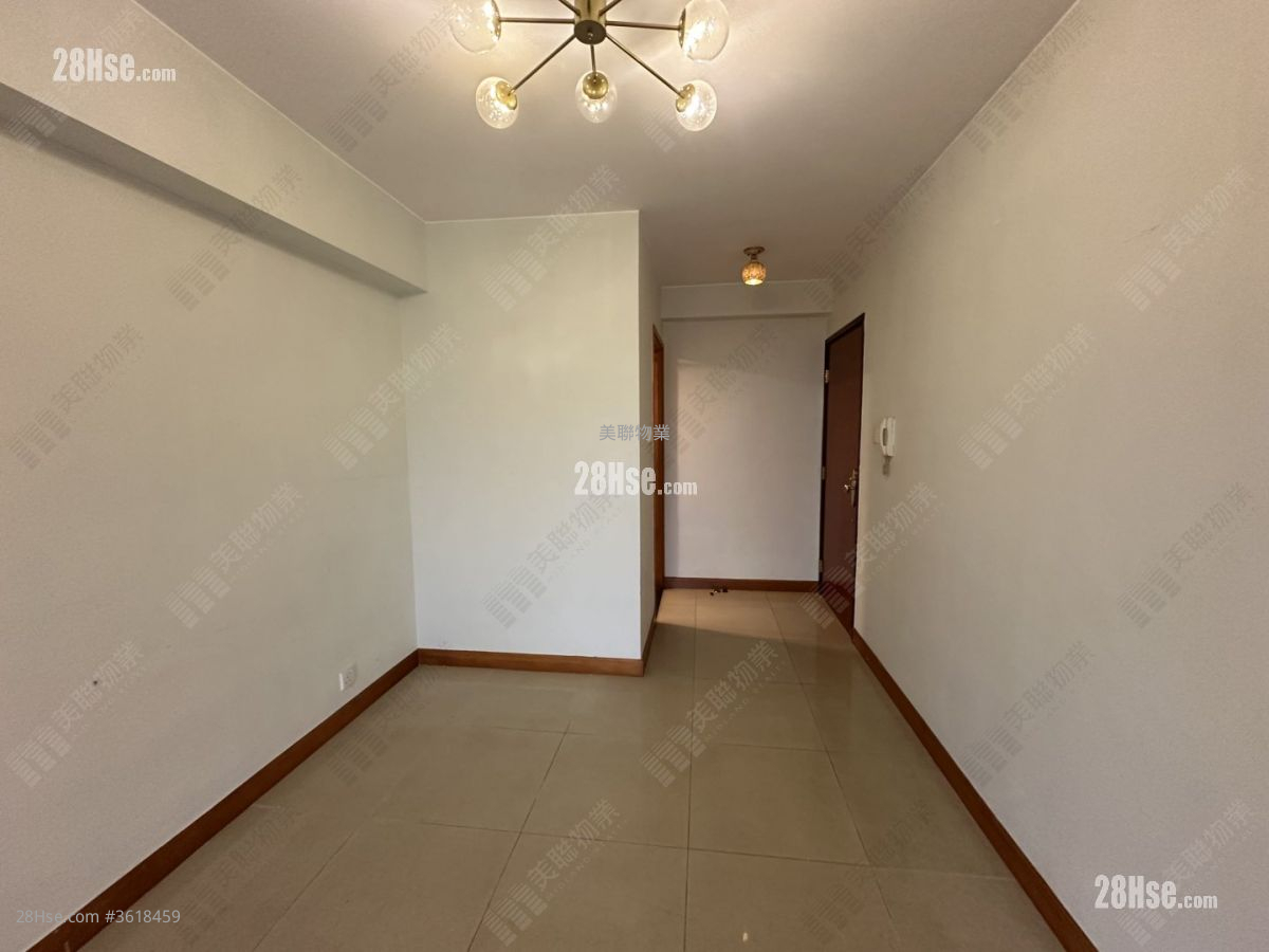 君傲湾 售盘 3 房 , 2 浴室 649 平方尺 ( 60.3 平方米 ) 君傲湾 售盘 3 房 , 2 浴室 649 平方尺 ( 60.3 平方米 )