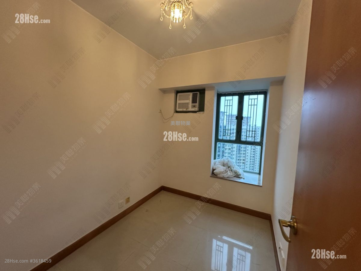 君傲湾 售盘 3 房 , 2 浴室 649 平方尺 ( 60.3 平方米 ) 君傲湾 售盘 3 房 , 2 浴室 649 平方尺 ( 60.3 平方米 )