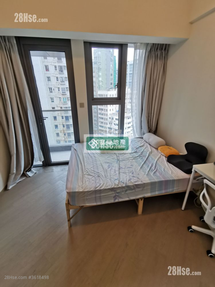 Vau Residence Rental Studio , 1 Bathroom 210 ft² ( 19.5 m² ) Vau Residence Rental Studio , 1 Bathroom 210 ft² ( 19.5 m² )