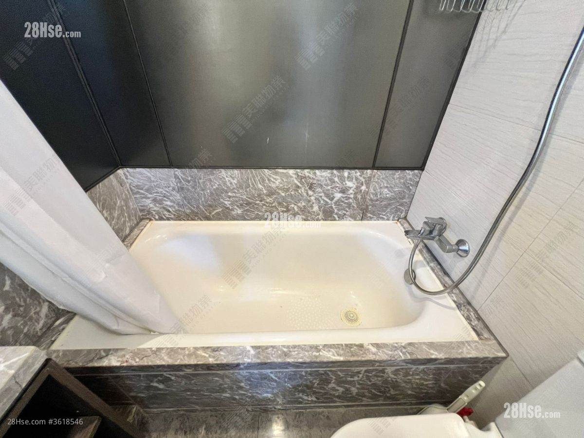 Ocean Pride Rental 1 Bedroom , 1 Bathroom 391 ft² ( 36.3 m² ) Ocean Pride Rental 1 Bedroom , 1 Bathroom 391 ft² ( 36.3 m² )