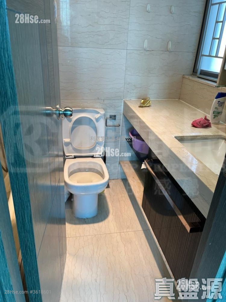 溱岸8号 售盘 2 房 , 2 浴室 725 平方尺 ( 67.4 平方米 ) 溱岸8号 售盘 2 房 , 2 浴室 725 平方尺 ( 67.4 平方米 )