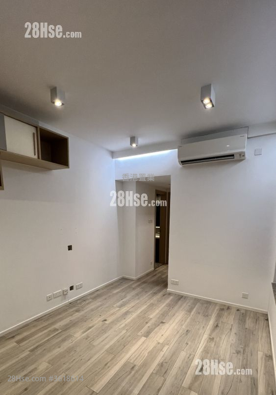 Liberte Rental 3 Bedrooms , 1 Bathroom 522 ft² ( 48.5 m² ) Liberte Rental 3 Bedrooms , 1 Bathroom 522 ft² ( 48.5 m² )