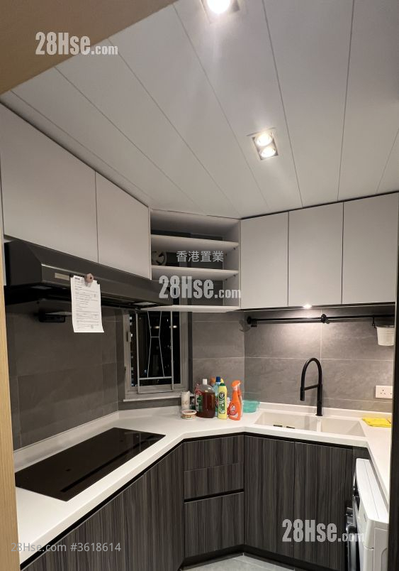 Liberte Rental 3 Bedrooms , 1 Bathroom 522 ft² ( 48.5 m² ) Liberte Rental 3 Bedrooms , 1 Bathroom 522 ft² ( 48.5 m² )