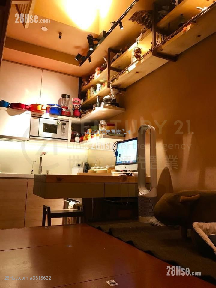 My Place Rental Studio , 1 Bathroom 240 ft² ( 22.3 m² ) My Place Rental Studio , 1 Bathroom 240 ft² ( 22.3 m² )