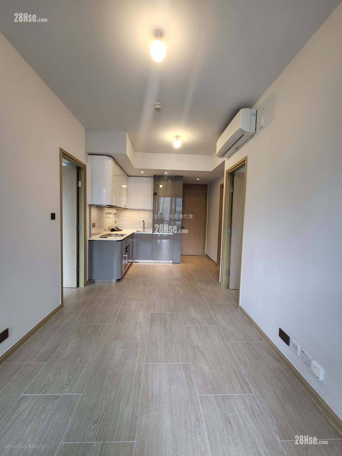 The Southside Rental 2 Bedrooms , 1 Bathroom 509 ft² ( 47.3 m² ) The Southside Rental 2 Bedrooms , 1 Bathroom 509 ft² ( 47.3 m² )