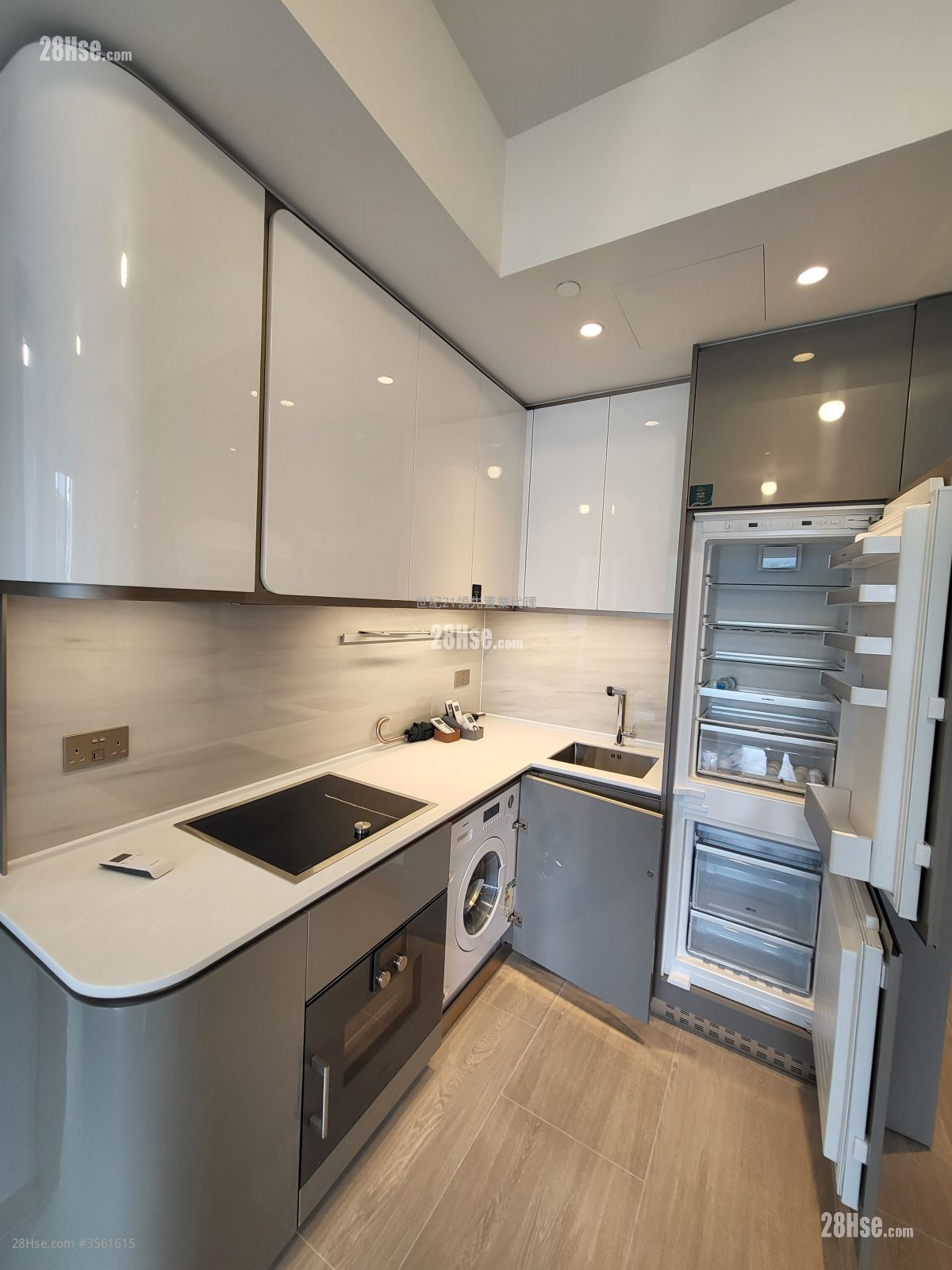 The Southside Rental 2 Bedrooms , 1 Bathroom 509 ft² ( 47.3 m² ) The Southside Rental 2 Bedrooms , 1 Bathroom 509 ft² ( 47.3 m² )
