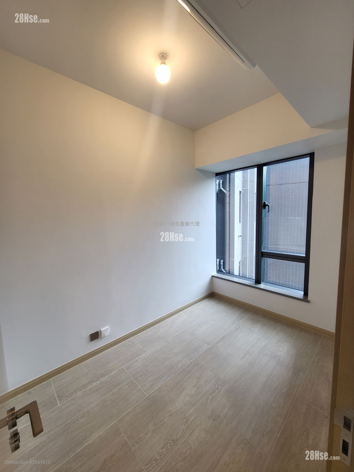 The Southside Rental 2 Bedrooms , 1 Bathroom 509 ft² ( 47.3 m² ) The Southside Rental 2 Bedrooms , 1 Bathroom 509 ft² ( 47.3 m² )