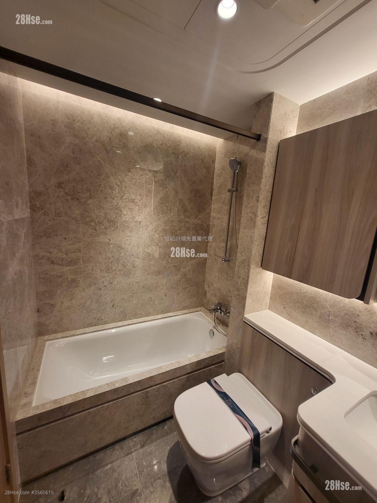 The Southside Rental 2 Bedrooms , 1 Bathroom 509 ft² ( 47.3 m² ) The Southside Rental 2 Bedrooms , 1 Bathroom 509 ft² ( 47.3 m² )