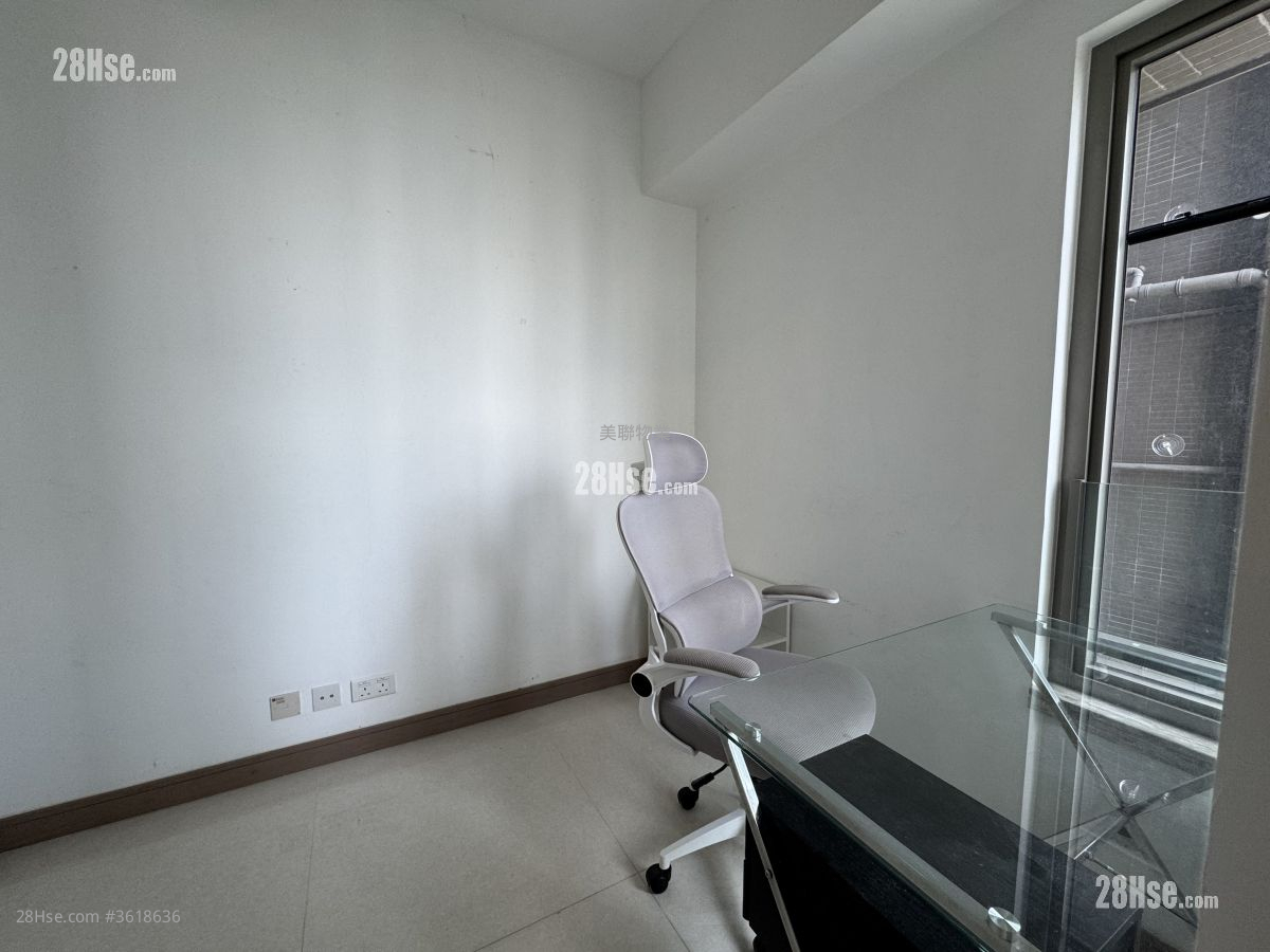 Ocean Pride Rental 2 Bedrooms , 1 Bathroom 527 ft² ( 49.0 m² ) Ocean Pride Rental 2 Bedrooms , 1 Bathroom 527 ft² ( 49.0 m² )