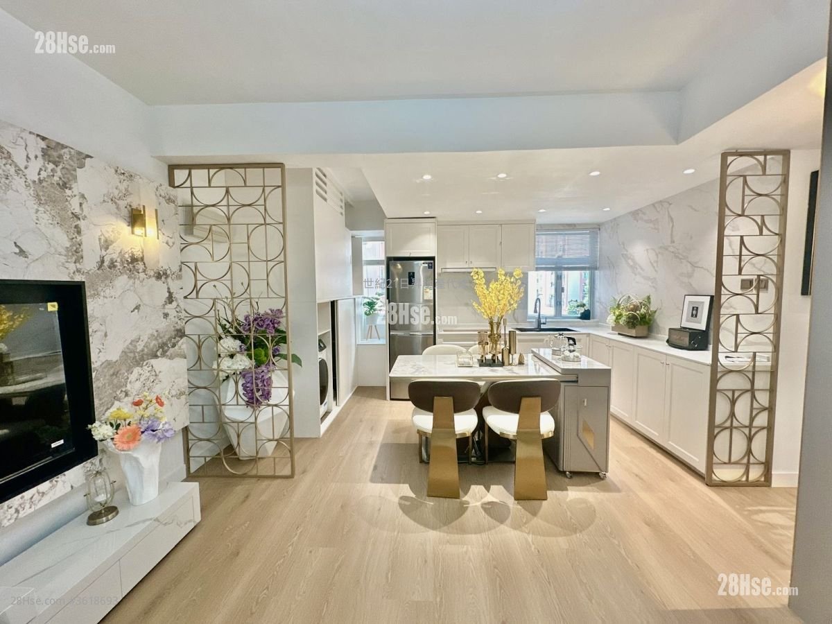 Tanner Court Sell 3 Bedrooms , 2 Bathrooms 594 ft² ( 55.2 m² )