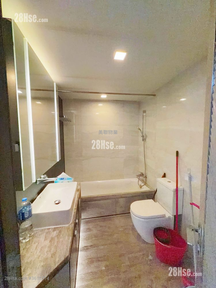 Ocean Pride Rental 2 Bedrooms , 1 Bathroom 530 ft² ( 49.2 m² ) Ocean Pride Rental 2 Bedrooms , 1 Bathroom 530 ft² ( 49.2 m² )