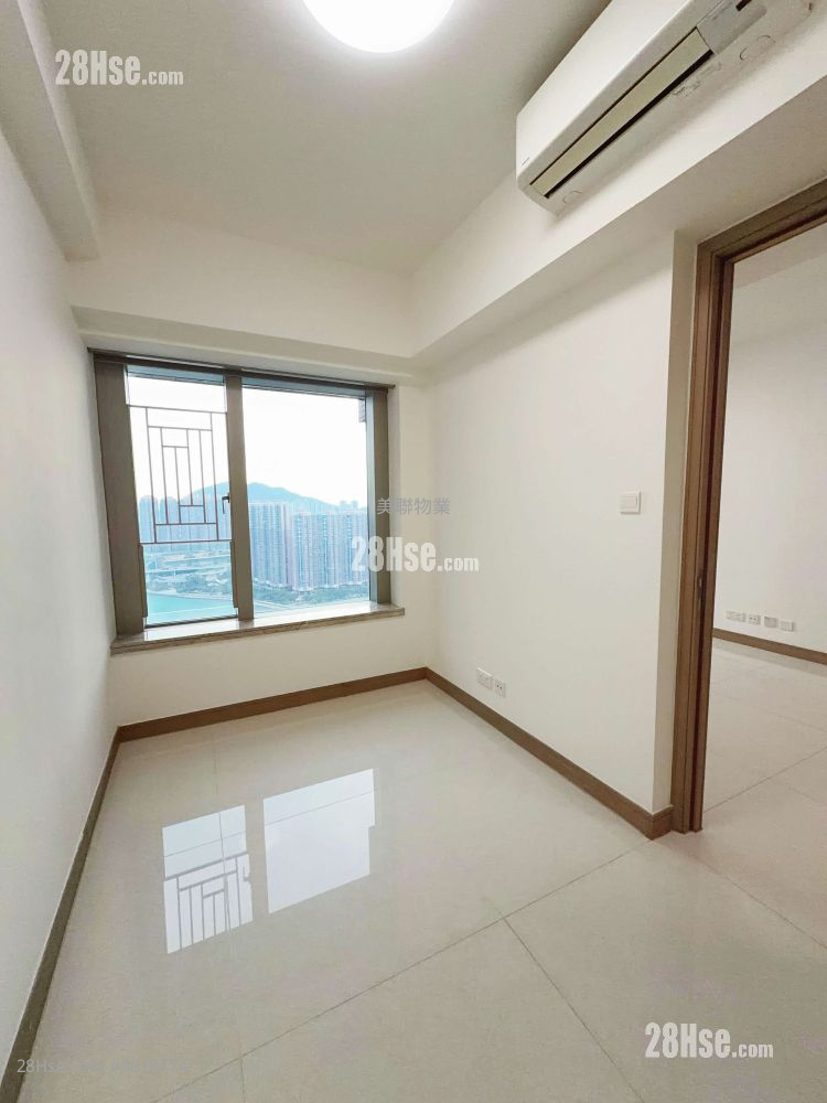 Ocean Pride Rental 2 Bedrooms , 1 Bathroom 530 ft² ( 49.2 m² ) Ocean Pride Rental 2 Bedrooms , 1 Bathroom 530 ft² ( 49.2 m² )