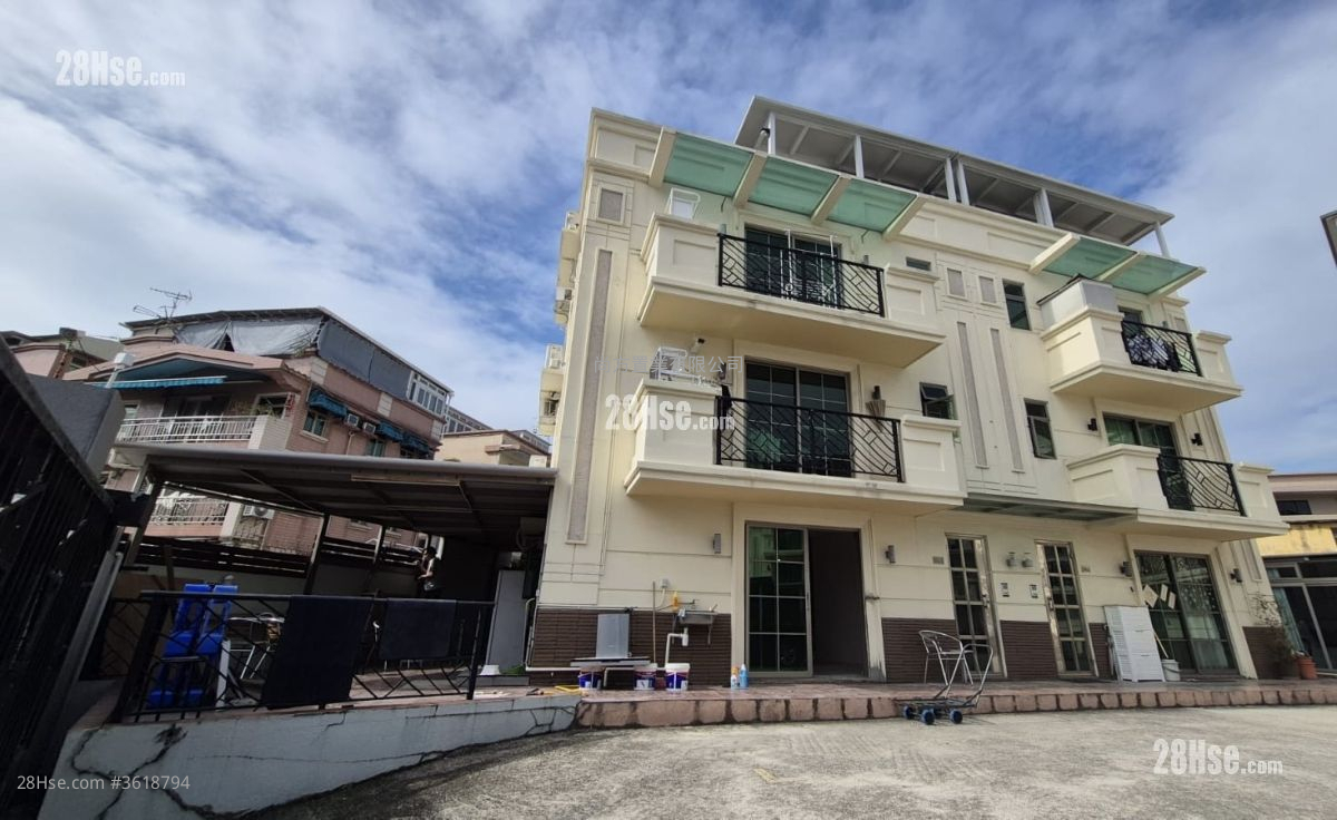 村屋 租盘 3 房 , 1 浴室 700 平方尺 ( 65.0 平方米 ) 村屋 租盘 3 房 , 1 浴室 700 平方尺 ( 65.0 平方米 )