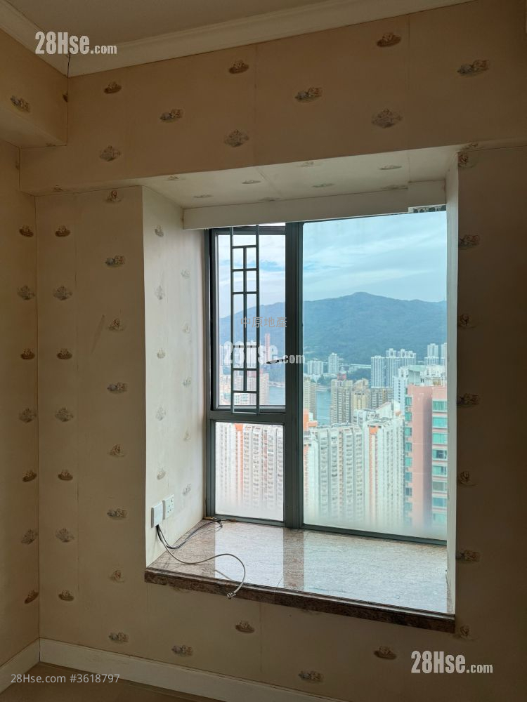 Tierra Verde Sell 3 Bedrooms , 2 Bathrooms 674 ft² ( 62.6 m² ) Tierra Verde Sell 3 Bedrooms , 2 Bathrooms 674 ft² ( 62.6 m² )