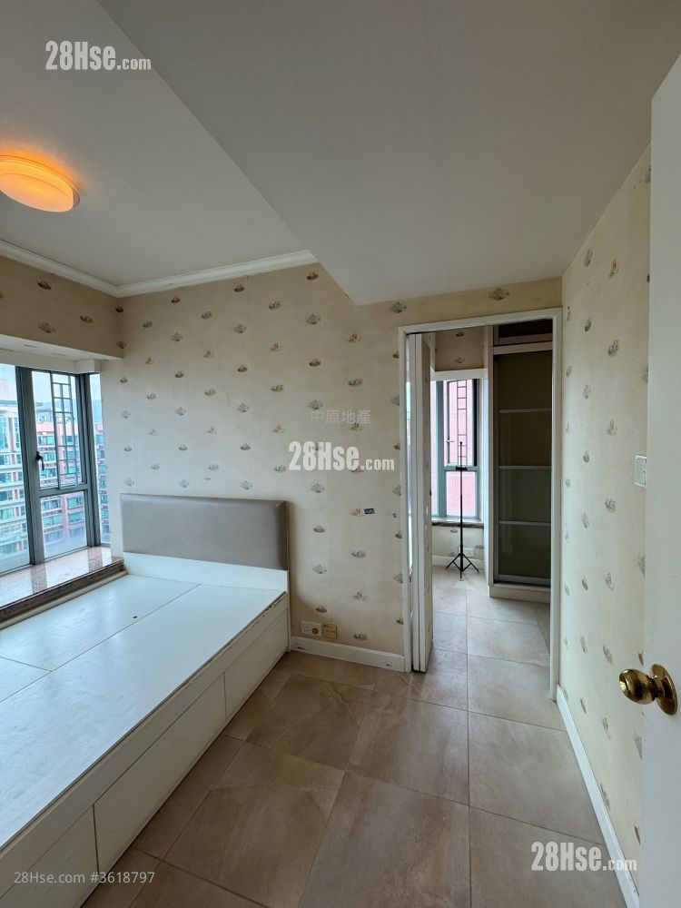 Tierra Verde Sell 3 Bedrooms , 2 Bathrooms 674 ft² ( 62.6 m² ) Tierra Verde Sell 3 Bedrooms , 2 Bathrooms 674 ft² ( 62.6 m² )