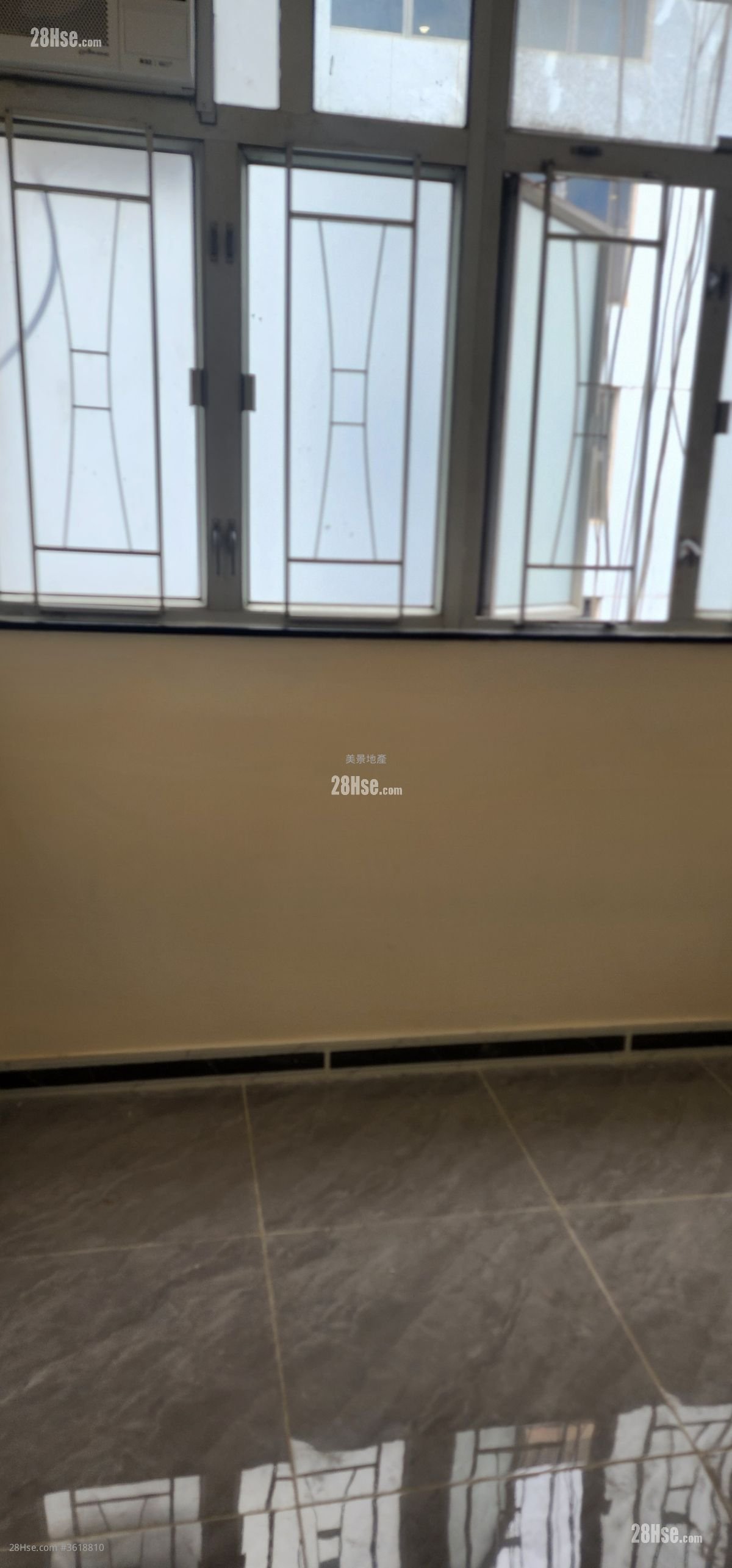 基隆街/北河街 租盘 开放式间隔 , 1 浴室 100 平方尺 ( 9.3 平方米 ) 基隆街/北河街 租盘 开放式间隔 , 1 浴室 100 平方尺 ( 9.3 平方米 )