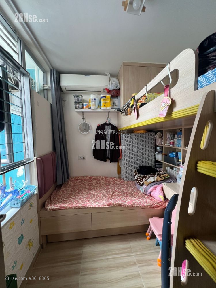 彩兴苑 售盘 2 房 , 1 浴室 452 平方尺 ( 42.0 平方米 ) 彩兴苑 售盘 2 房 , 1 浴室 452 平方尺 ( 42.0 平方米 )