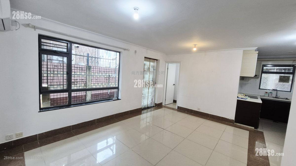 村屋 租盘 3 房 , 2 浴室 700 平方尺 ( 65.0 平方米 ) 村屋 租盘 3 房 , 2 浴室 700 平方尺 ( 65.0 平方米 )