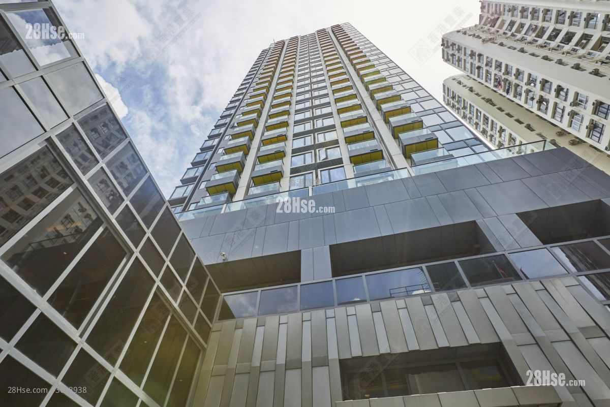 远晴 售盘 1 房 , 1 浴室 434 平方尺 ( 40.3 平方米 ) 远晴 售盘 1 房 , 1 浴室 434 平方尺 ( 40.3 平方米 )