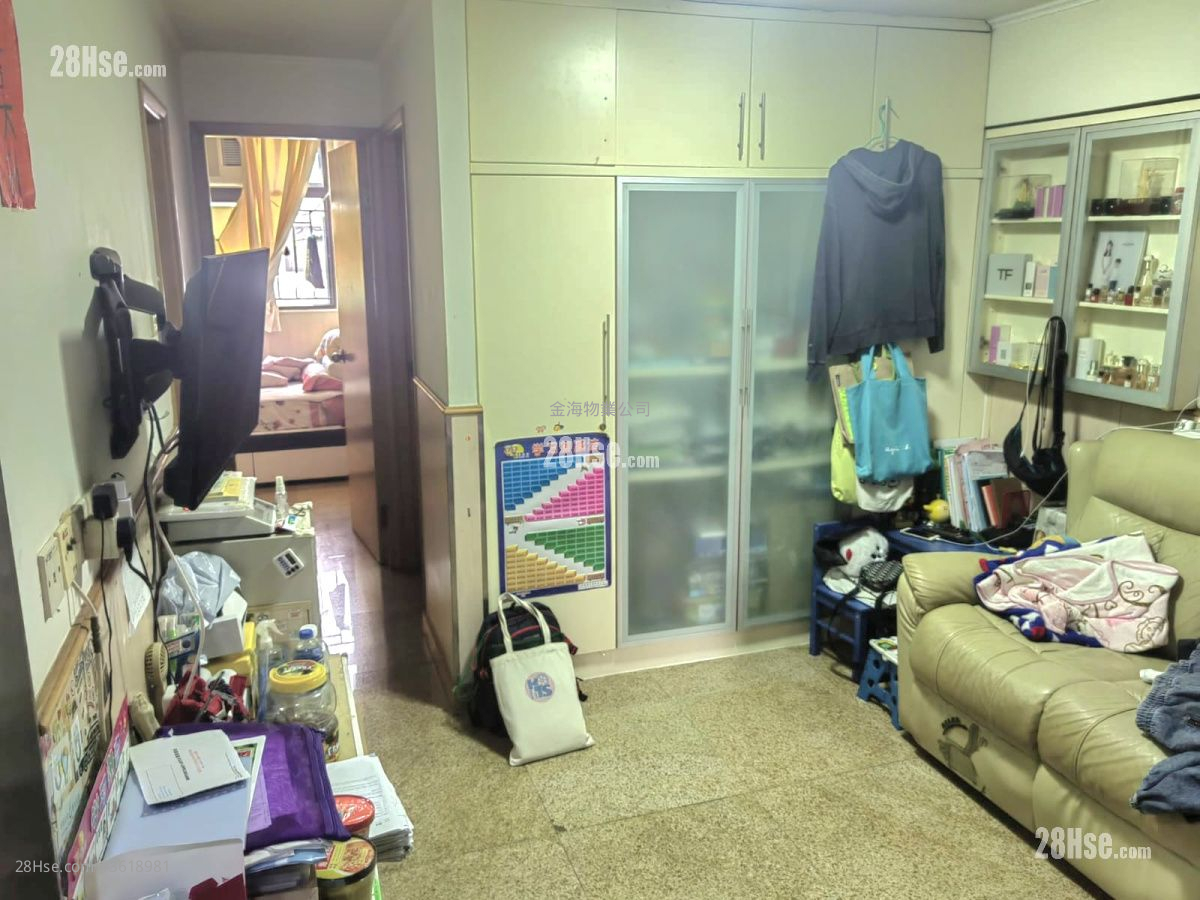 俭德大厦 售盘 3 房 , 3 浴室 611 平方尺 ( 56.8 平方米 ) 俭德大厦 售盘 3 房 , 3 浴室 611 平方尺 ( 56.8 平方米 )