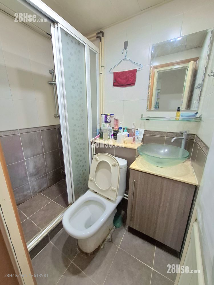 俭德大厦 售盘 3 房 , 3 浴室 611 平方尺 ( 56.8 平方米 ) 俭德大厦 售盘 3 房 , 3 浴室 611 平方尺 ( 56.8 平方米 )