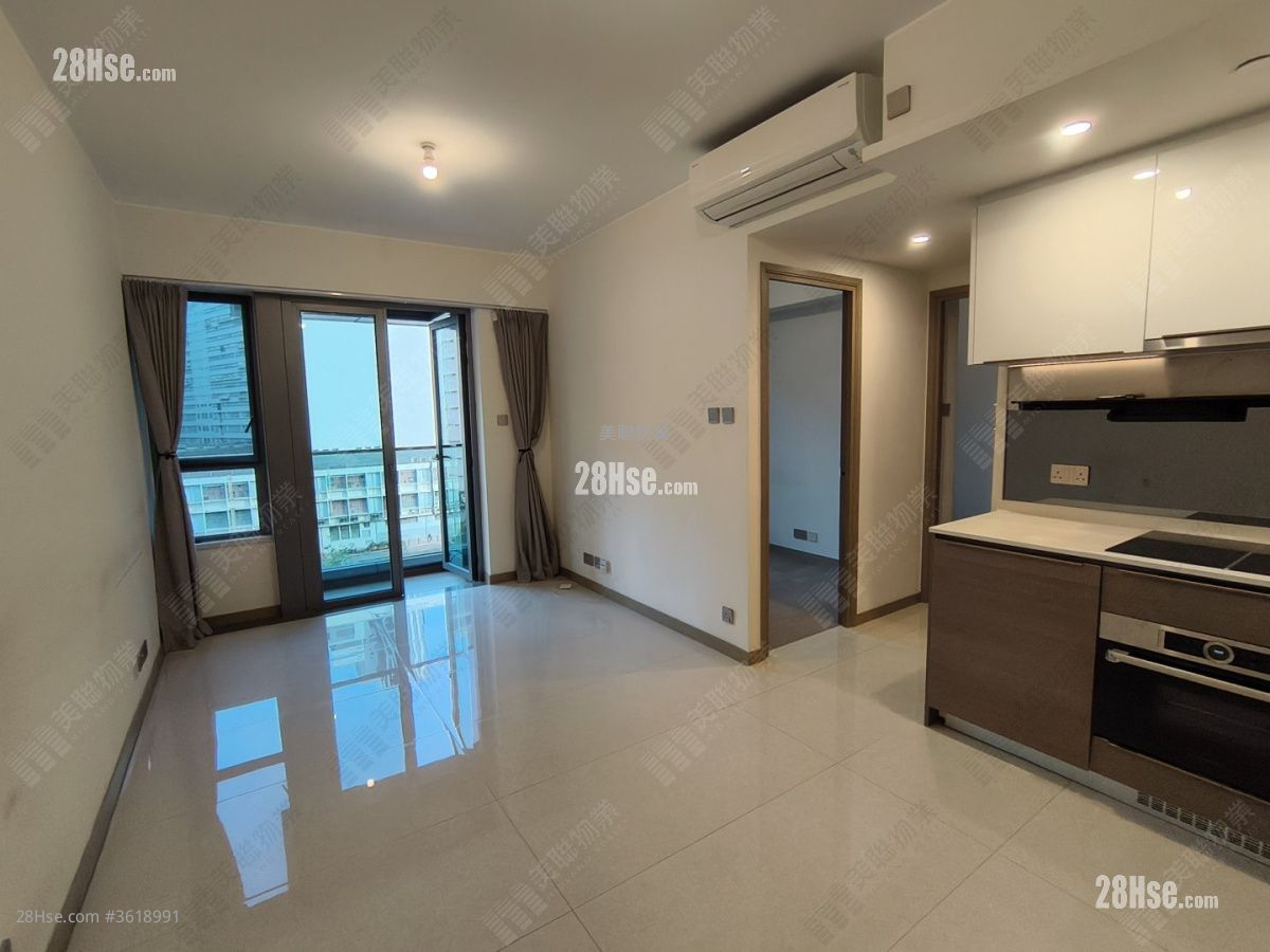 Aurora Rental 2 Bedrooms , 1 Bathroom 443 ft² ( 41.2 m² ) Aurora Rental 2 Bedrooms , 1 Bathroom 443 ft² ( 41.2 m² )