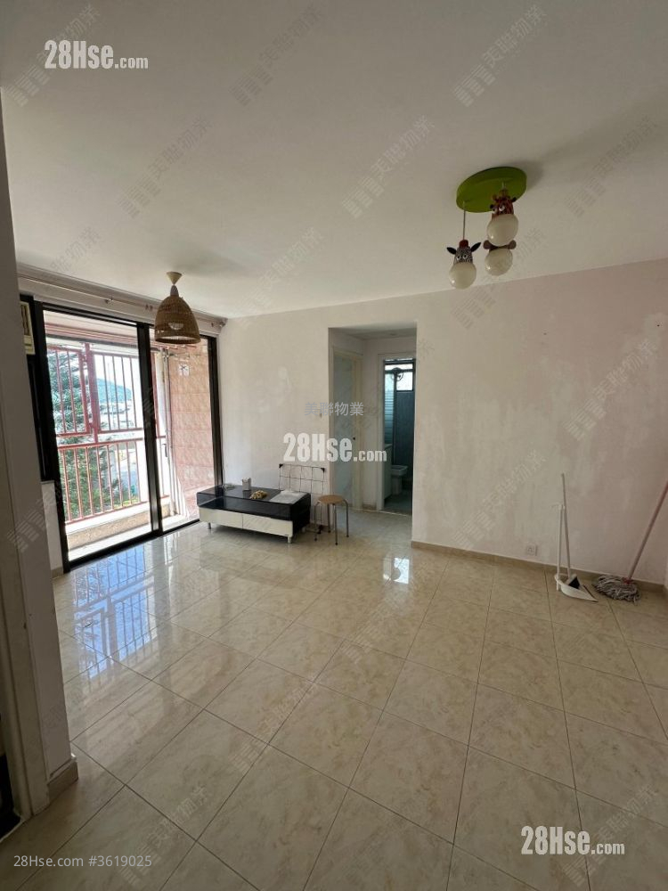Clague Garden Estate Rental 2 Bedrooms , 1 Bathroom 502 ft² ( 46.6 m² ) Clague Garden Estate Rental 2 Bedrooms , 1 Bathroom 502 ft² ( 46.6 m² )
