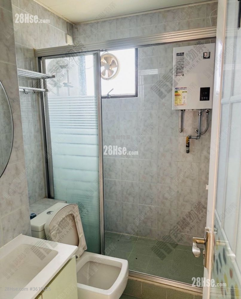 Clague Garden Estate Rental 2 Bedrooms , 1 Bathroom 502 ft² ( 46.6 m² ) Clague Garden Estate Rental 2 Bedrooms , 1 Bathroom 502 ft² ( 46.6 m² )