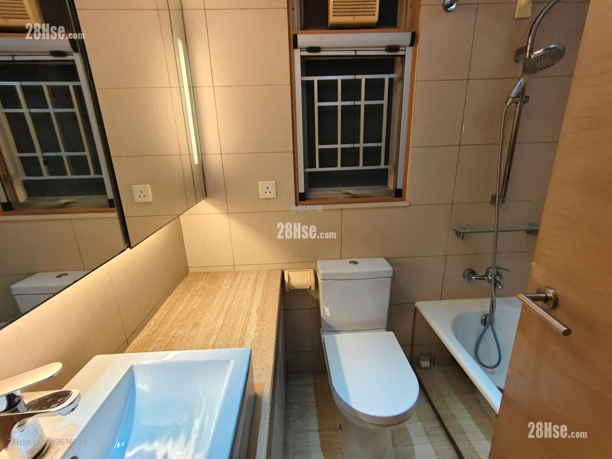Florient Rise Rental 635 ft² ( 59.0 m² ) Florient Rise Rental 635 ft² ( 59.0 m² )