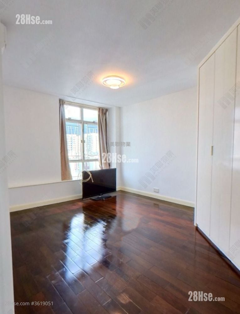 Taikoo Shing Sell 4 Bedrooms 1,072 ft² ( 99.6 m² ) Taikoo Shing Sell 4 Bedrooms 1,072 ft² ( 99.6 m² )