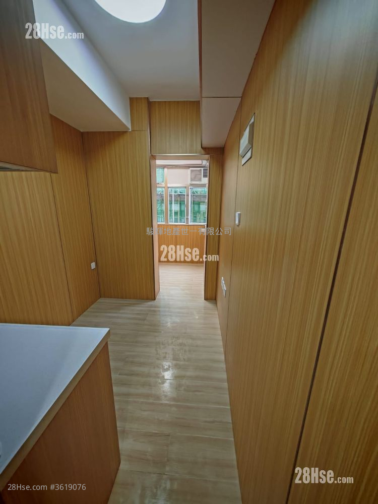 Nam Fung Mansion Rental 1 Bedroom , 1 Bathroom 180 ft² ( 16.7 m² )