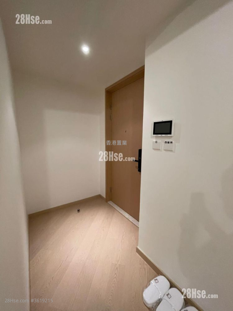 LP10 租盘 3 房 , 2 浴室 790 平方尺 ( 73.4 平方米 ) LP10 租盘 3 房 , 2 浴室 790 平方尺 ( 73.4 平方米 )