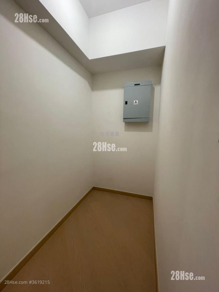 LP10 租盘 3 房 , 2 浴室 790 平方尺 ( 73.4 平方米 ) LP10 租盘 3 房 , 2 浴室 790 平方尺 ( 73.4 平方米 )