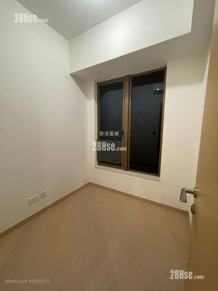 LP10 租盘 3 房 , 2 浴室 790 平方尺 ( 73.4 平方米 ) LP10 租盘 3 房 , 2 浴室 790 平方尺 ( 73.4 平方米 )