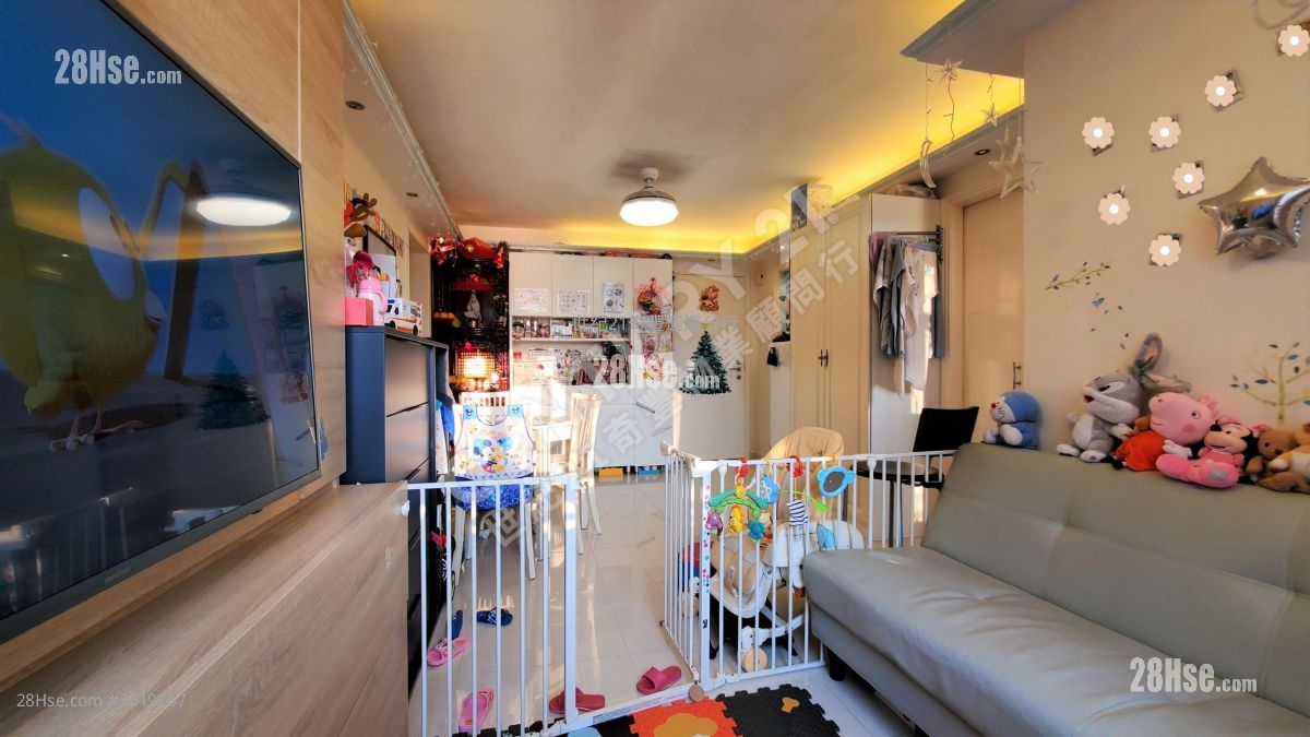 锦丰苑 售盘 3 房 , 1 浴室 642 平方尺 ( 59.6 平方米 ) 锦丰苑 售盘 3 房 , 1 浴室 642 平方尺 ( 59.6 平方米 )