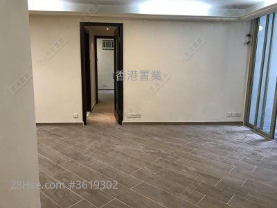 City Garden Rental 3 Bedrooms , 2 Bathrooms 961 ft² ( 89.3 m² ) City Garden Rental 3 Bedrooms , 2 Bathrooms 961 ft² ( 89.3 m² )