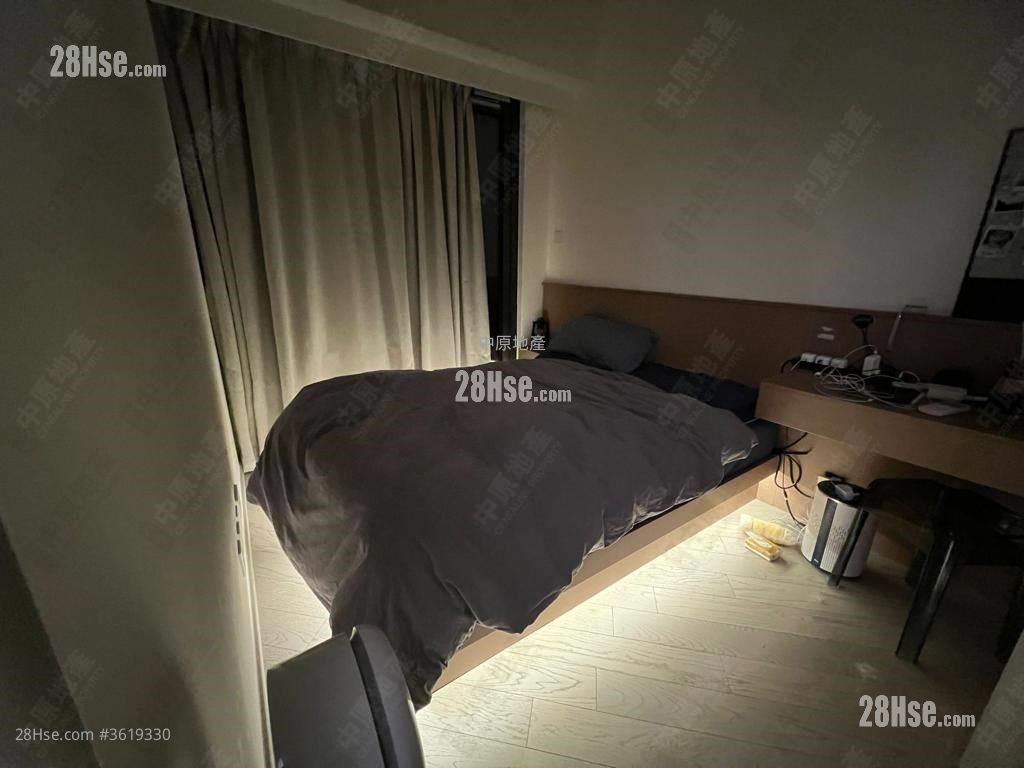 Regency Bay Sell 2 Bedrooms 440 ft² ( 40.9 m² ) Regency Bay Sell 2 Bedrooms 440 ft² ( 40.9 m² )