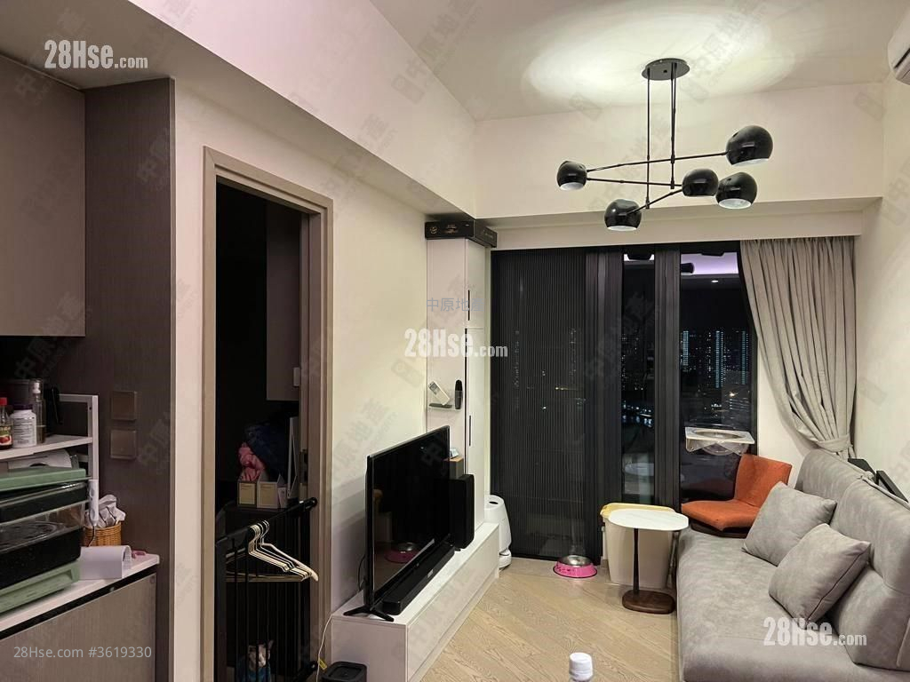 Regency Bay Sell 2 Bedrooms 440 ft² ( 40.9 m² ) Regency Bay Sell 2 Bedrooms 440 ft² ( 40.9 m² )