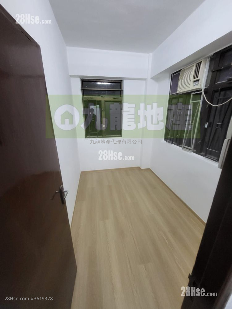 五联大厦 租盘 3 房 , 1 浴室 352 平方尺 ( 32.7 平方米 ) 五联大厦 租盘 3 房 , 1 浴室 352 平方尺 ( 32.7 平方米 )