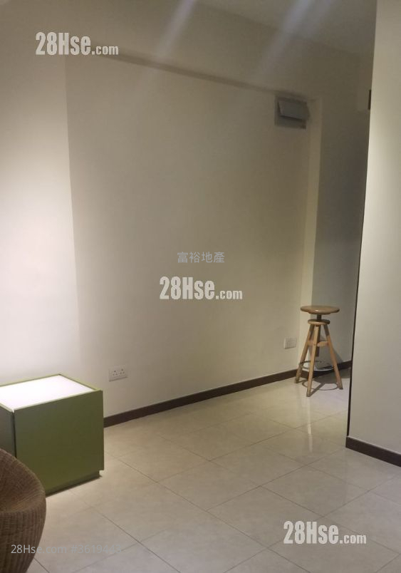 永乐街145号 售盘 1 房 , 1 浴室 320 平方尺 ( 29.7 平方米 ) 永乐街145号 售盘 1 房 , 1 浴室 320 平方尺 ( 29.7 平方米 )