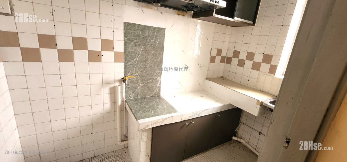 永发大楼 租盘 2 房 , 1 浴室 447 平方尺 ( 41.5 平方米 ) 永发大楼 租盘 2 房 , 1 浴室 447 平方尺 ( 41.5 平方米 )