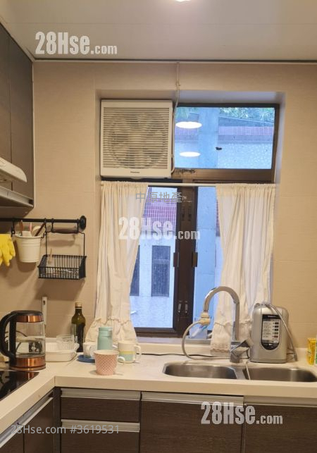 Tin Sam Tsuen Rental 3 Bedrooms , 1 Bathroom 600 ft² ( 55.7 m² ) Tin Sam Tsuen Rental 3 Bedrooms , 1 Bathroom 600 ft² ( 55.7 m² )