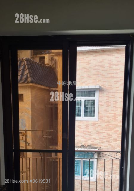 Tin Sam Tsuen Rental 3 Bedrooms , 1 Bathroom 600 ft² ( 55.7 m² ) Tin Sam Tsuen Rental 3 Bedrooms , 1 Bathroom 600 ft² ( 55.7 m² )
