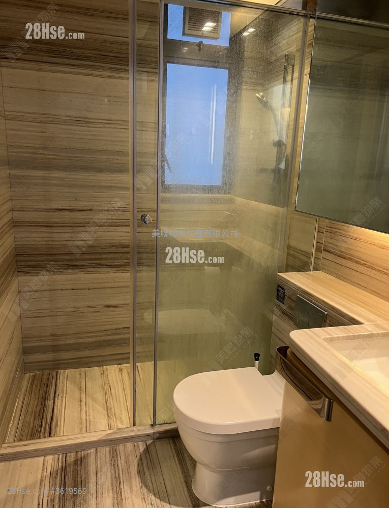 The Wings Sell 1 Bedroom , 1 Bathroom 362 ft² ( 33.6 m² ) The Wings Sell 1 Bedroom , 1 Bathroom 362 ft² ( 33.6 m² )