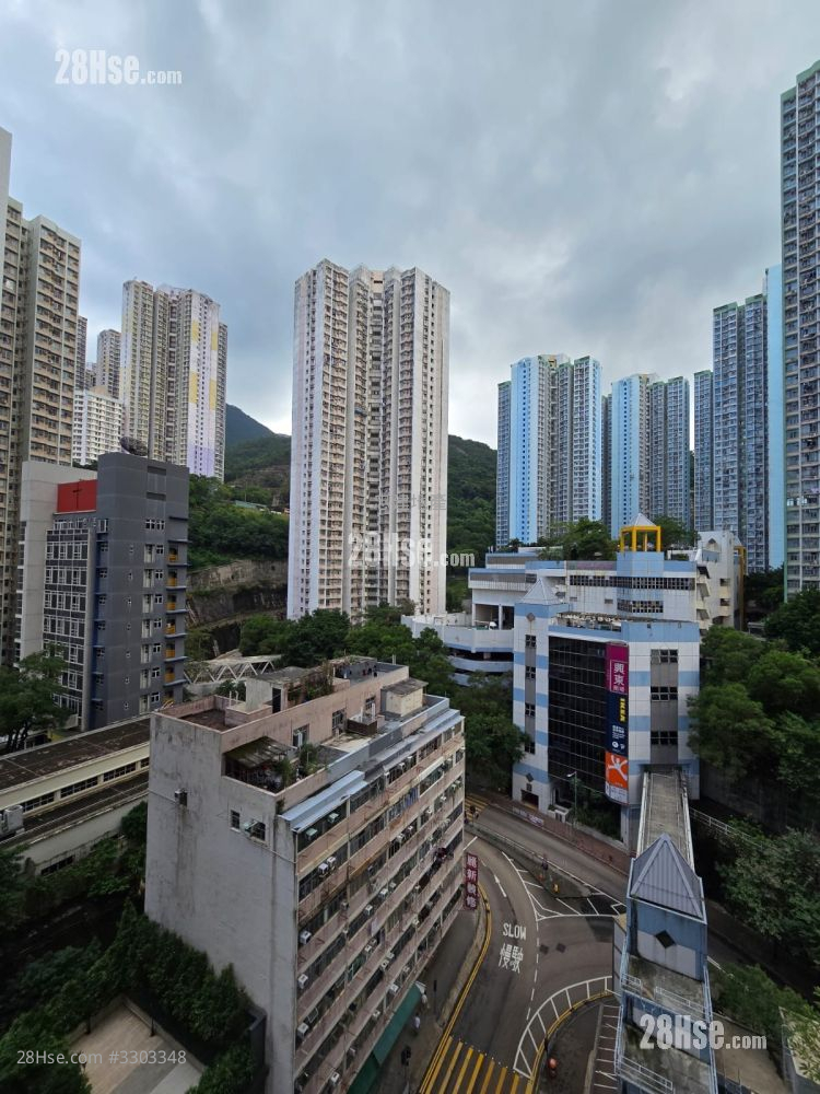 柏汇 租盘 开放式间隔 , 1 浴室 209 平方尺 ( 19.4 平方米 ) 柏汇 租盘 开放式间隔 , 1 浴室 209 平方尺 ( 19.4 平方米 )