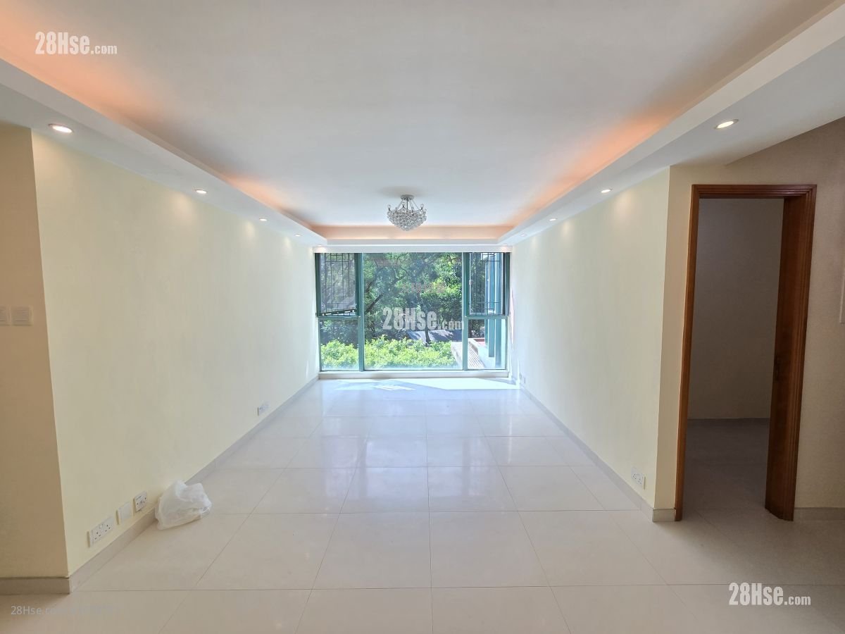 Laguna Verde Sell 4 Bedrooms , 2 Bathrooms 919 ft² ( 85.4 m² )