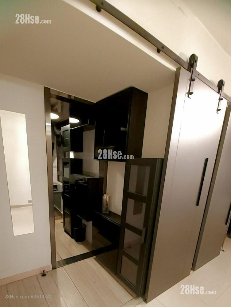 Clague Garden Estate Rental 1 Bedroom , 1 Bathroom 357 ft² ( 33.2 m² ) Clague Garden Estate Rental 1 Bedroom , 1 Bathroom 357 ft² ( 33.2 m² )