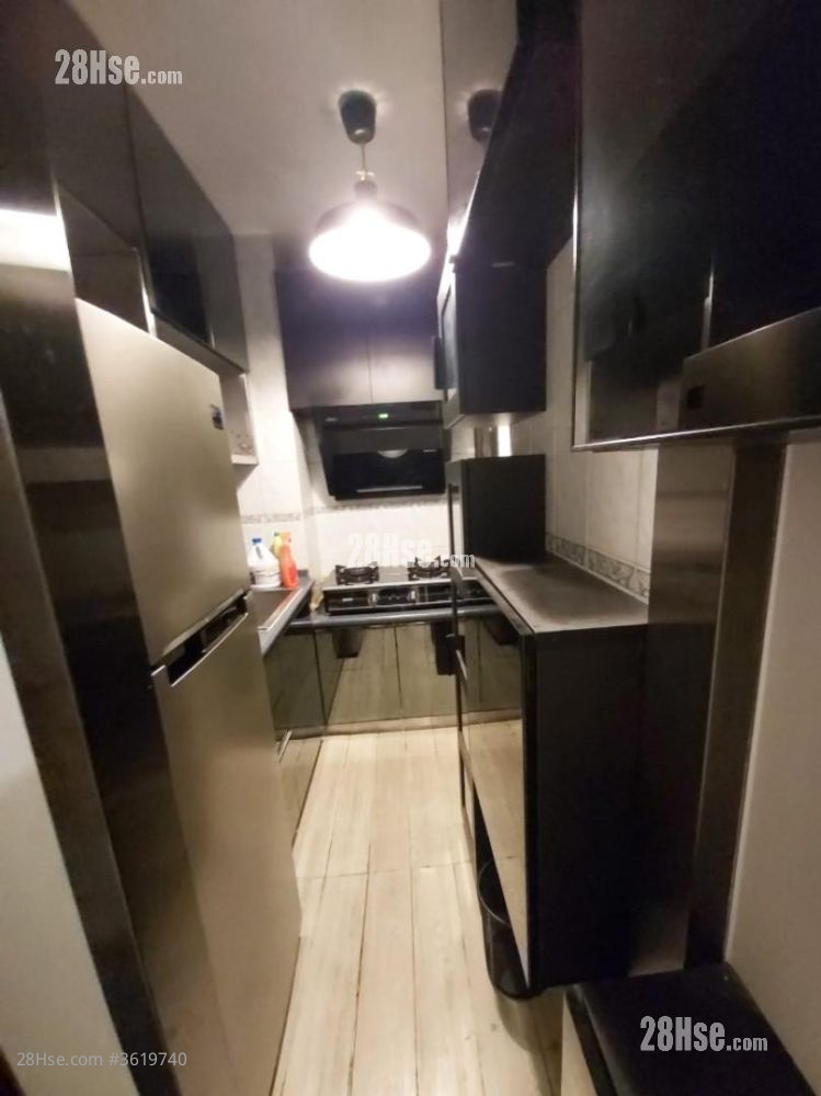 Clague Garden Estate Rental 1 Bedroom , 1 Bathroom 357 ft² ( 33.2 m² ) Clague Garden Estate Rental 1 Bedroom , 1 Bathroom 357 ft² ( 33.2 m² )