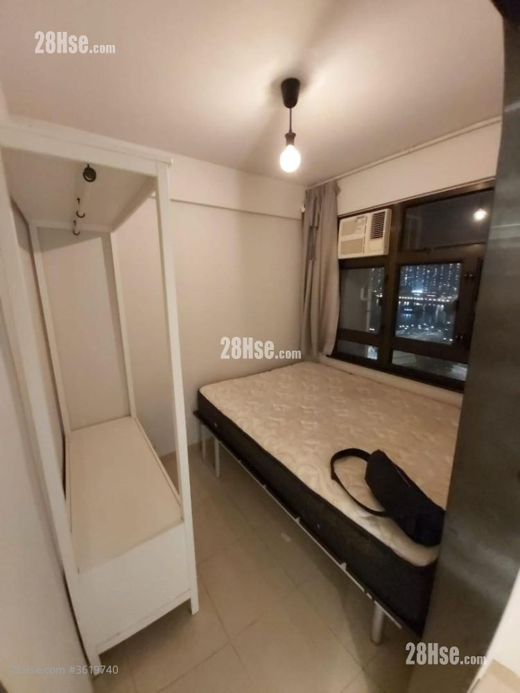 Clague Garden Estate Rental 1 Bedroom , 1 Bathroom 357 ft² ( 33.2 m² ) Clague Garden Estate Rental 1 Bedroom , 1 Bathroom 357 ft² ( 33.2 m² )