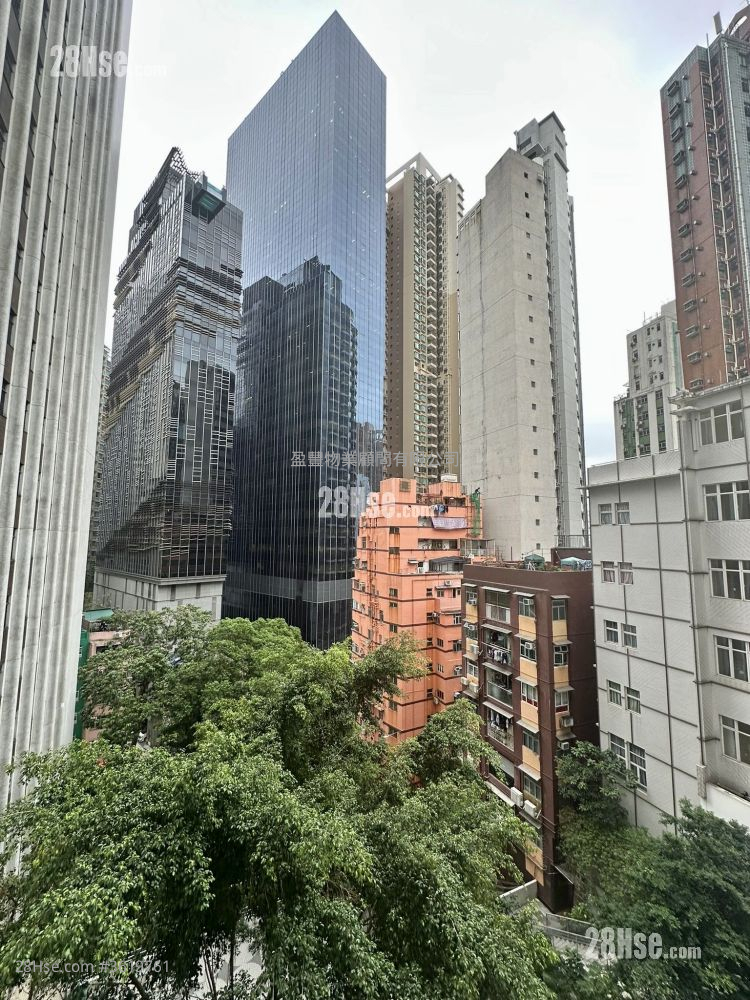 凤凰阁 售盘 3 房 , 2 浴室 1,119 平方尺 ( 104.0 平方米 ) 凤凰阁 售盘 3 房 , 2 浴室 1,119 平方尺 ( 104.0 平方米 )